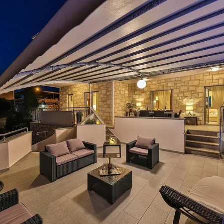 Antonija 1607 Ražanj